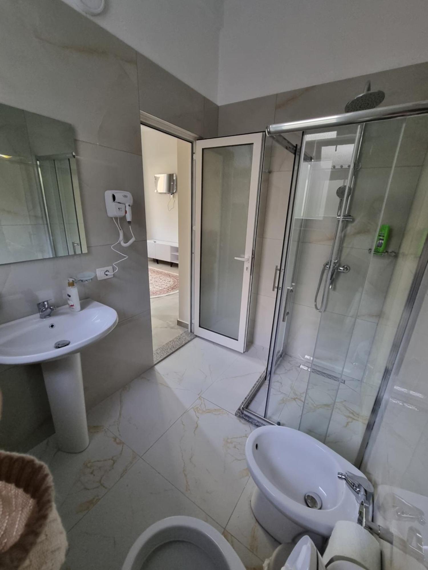 טיראנה Dentart&Apartments מראה חיצוני תמונה
