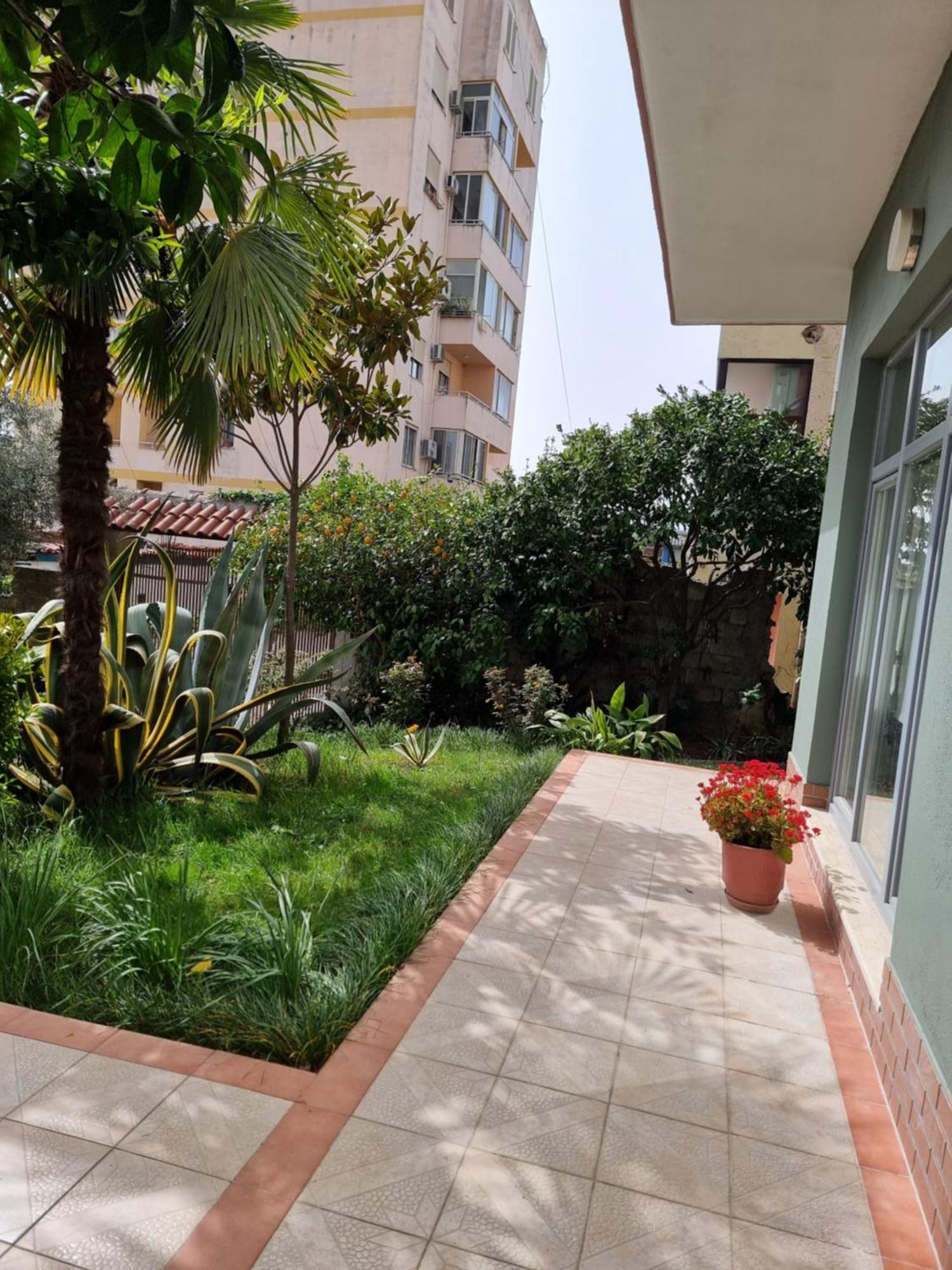 טיראנה Dentart&Apartments מראה חיצוני תמונה